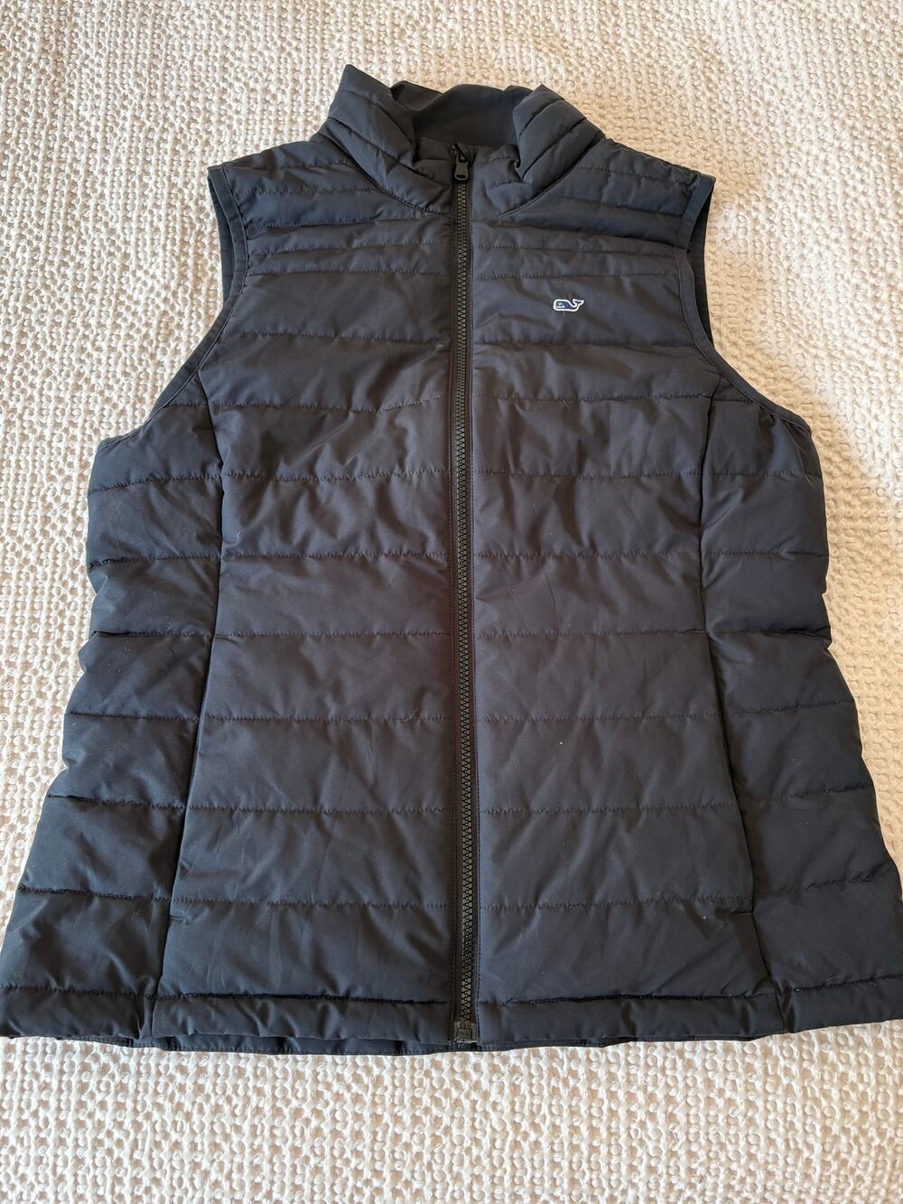 Vineyard Vines Black Puffer Vest Quilted Lightweight Sleeveless Preppy